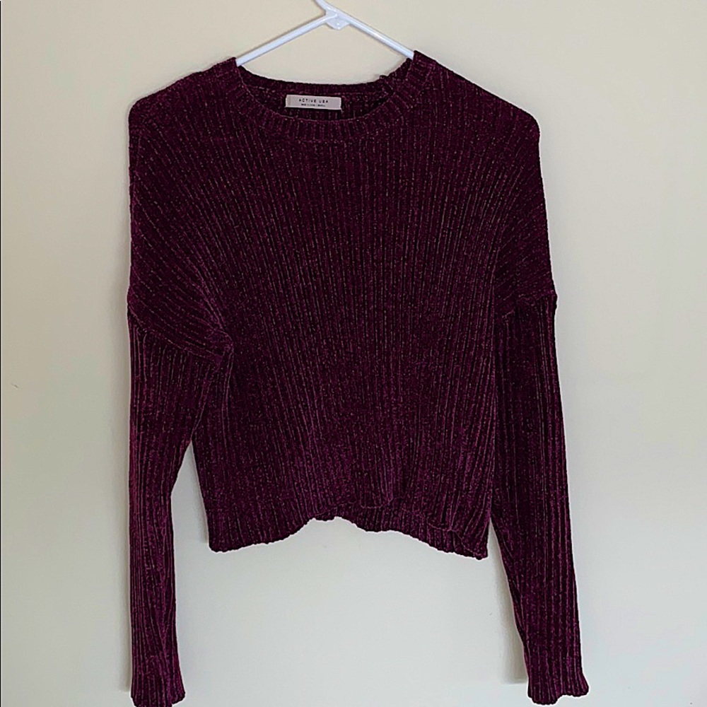 Plum crushed velvet cropped sweater